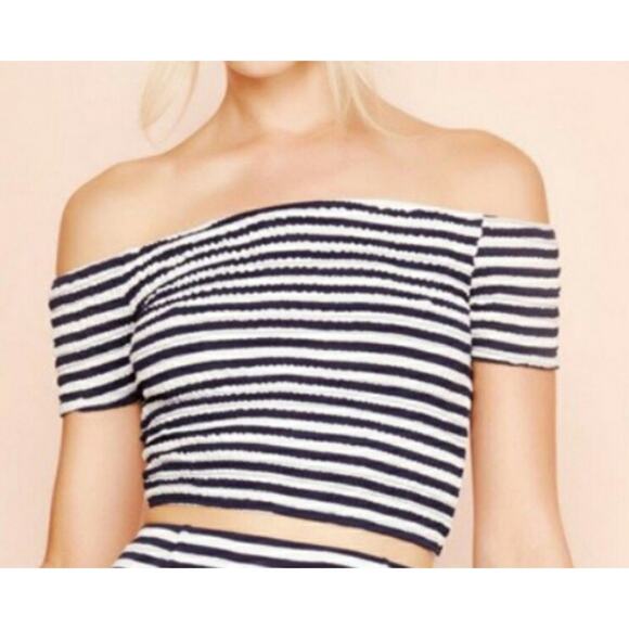 Lovers + Friends Striped Crop Top - Size L - EUC - Picture 1 of 7